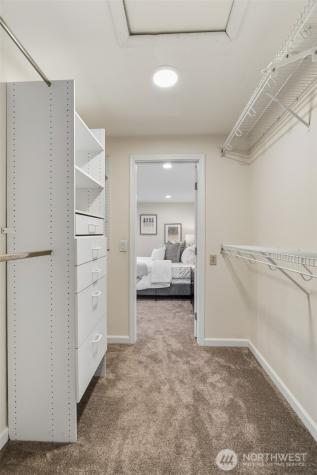 2017 Jones Circle SE Renton WA 98055