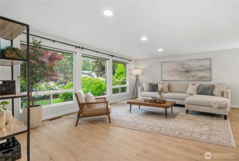 2017 Jones Circle SE Renton WA 98055