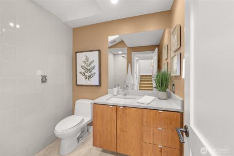 520 176th Lane NE Bellevue WA 98008