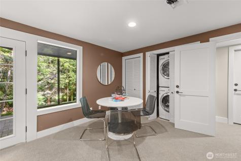 520 176th Lane NE Bellevue WA 98008