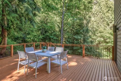 520 176th Lane NE Bellevue WA 98008