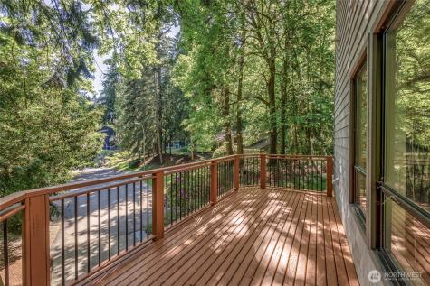 520 176th Lane NE Bellevue WA 98008
