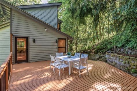 520 176th Lane NE Bellevue WA 98008