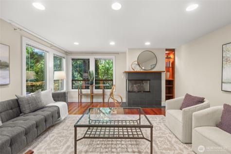 520 176th Lane NE Bellevue WA 98008