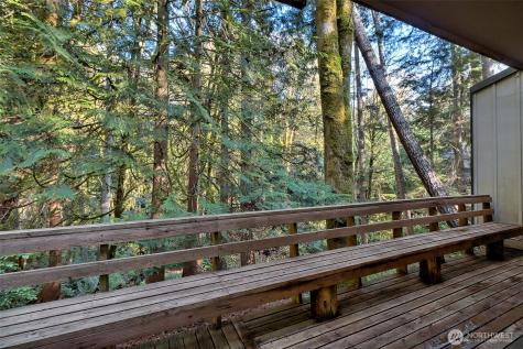 731 E Promontory Road Shelton WA 98584