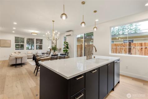 11607 NE 112th Street Kirkland WA 98033
