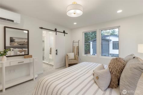 11607 NE 112th Street Kirkland WA 98033