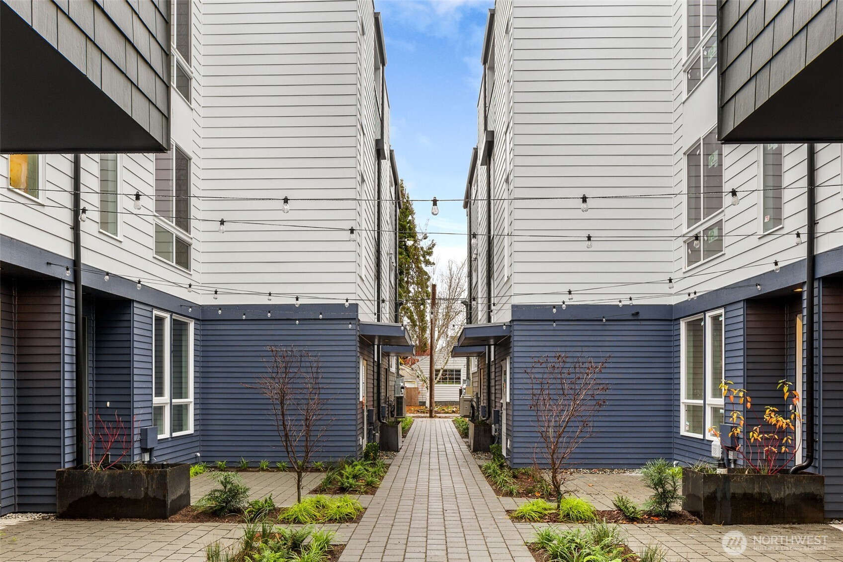 8049 Mary Avenue NW Seattle WA 98117