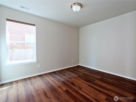 33060 41st Place S Federal Way WA 98001