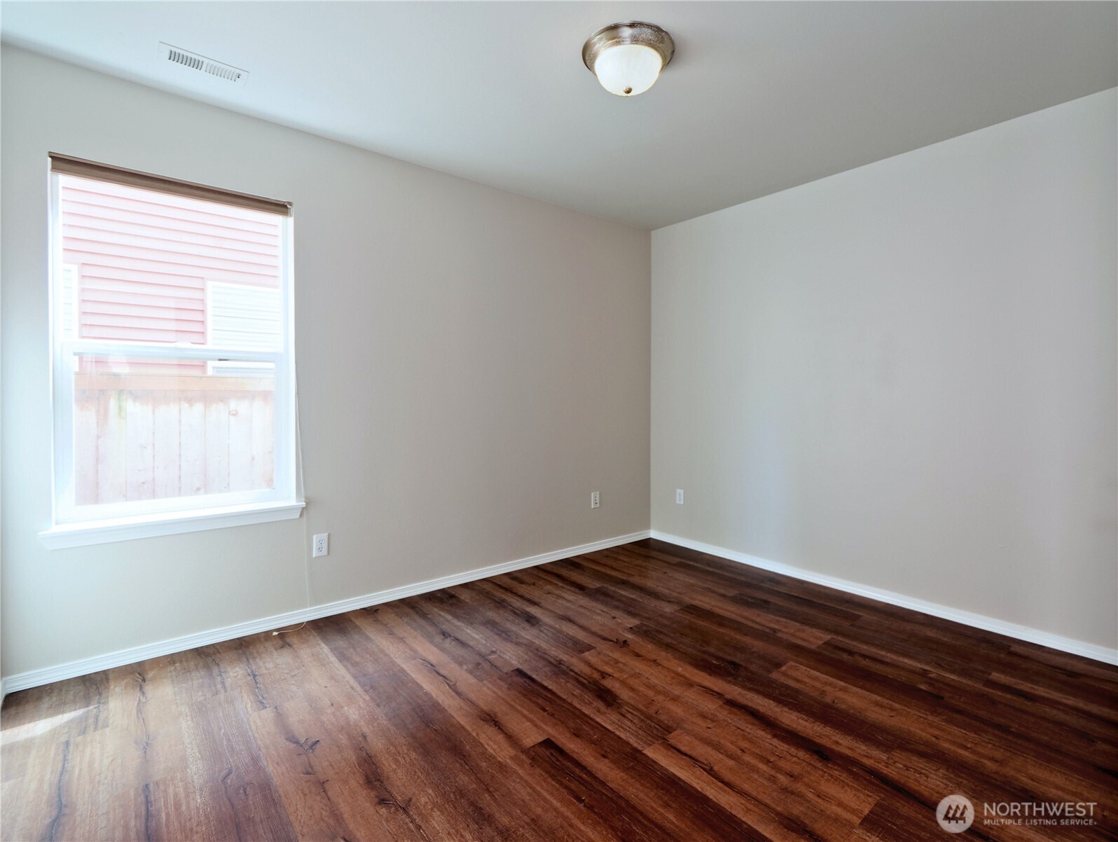 33060 41st Place S Federal Way WA 98001