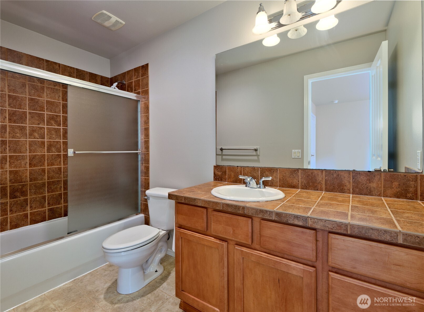 33060 41st Place S Federal Way WA 98001