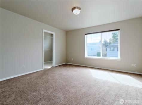 33060 41st Place S Federal Way WA 98001