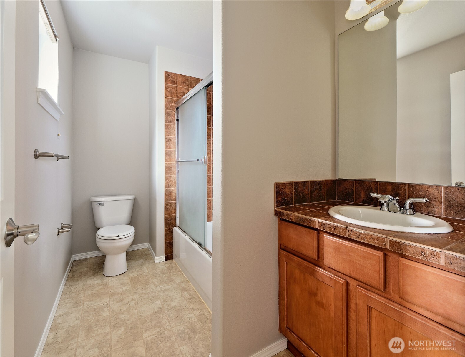 33060 41st Place S Federal Way WA 98001
