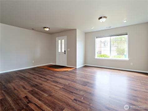 33060 41st Place S Federal Way WA 98001