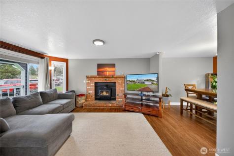 861 NW Haslo Place Oak Harbor WA 98277