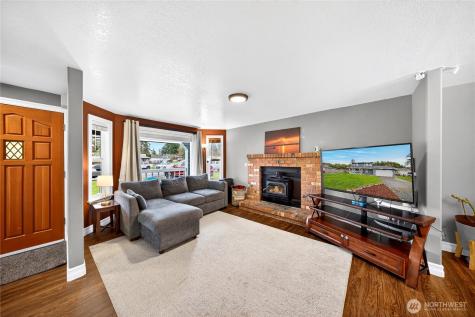 861 NW Haslo Place Oak Harbor WA 98277
