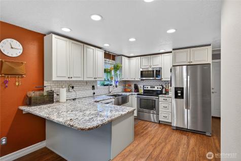 861 NW Haslo Place Oak Harbor WA 98277