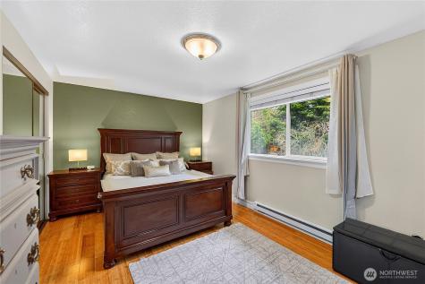 861 NW Haslo Place Oak Harbor WA 98277