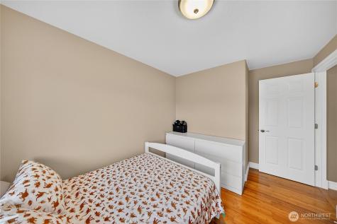 861 NW Haslo Place Oak Harbor WA 98277