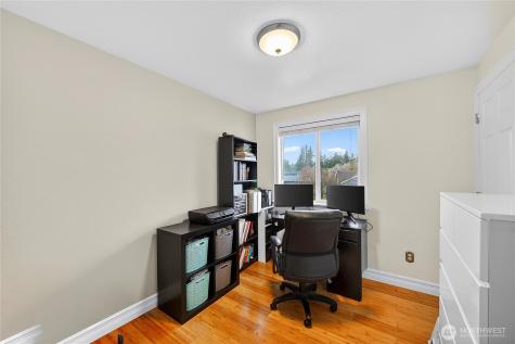 861 NW Haslo Place Oak Harbor WA 98277