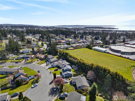 861 NW Haslo Place Oak Harbor WA 98277