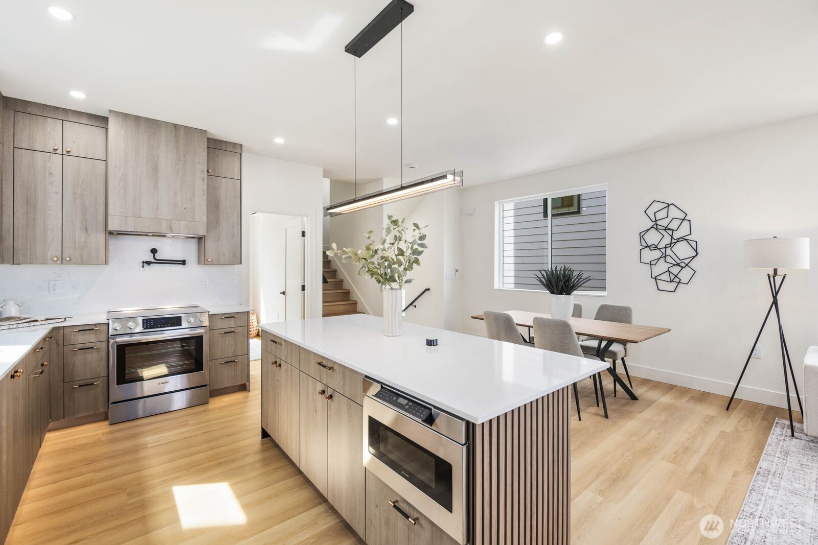 931 N 87th Street Seattle WA 98103