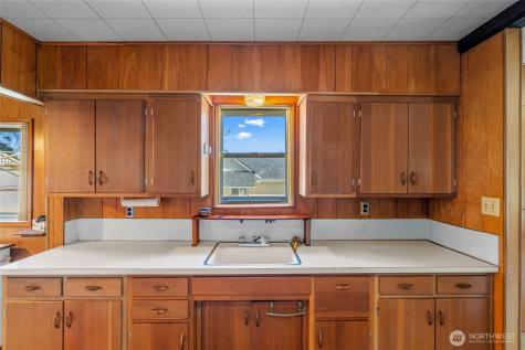 1703 259th Place Ocean Park WA 98640