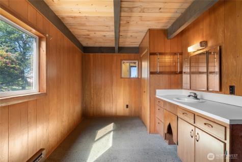 1703 259th Place Ocean Park WA 98640