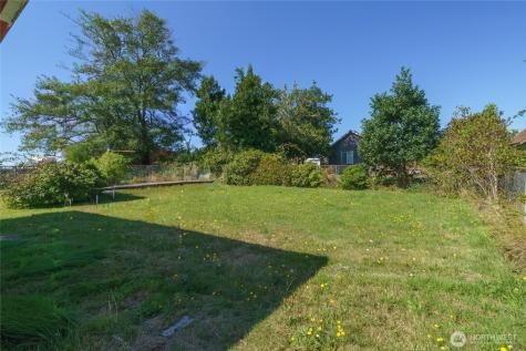 1703 259th Place Ocean Park WA 98640