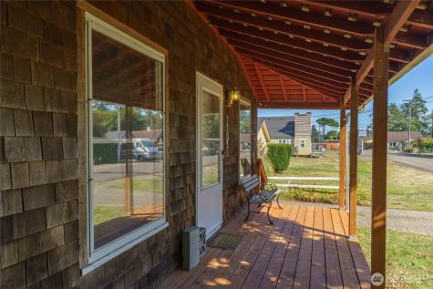 1703 259th Place Ocean Park WA 98640
