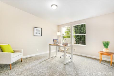 932 Price Road Bremerton WA 98312