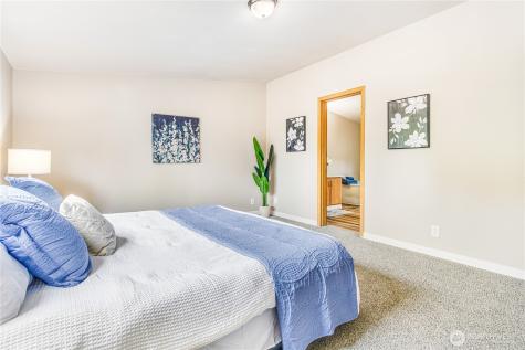 932 Price Road Bremerton WA 98312