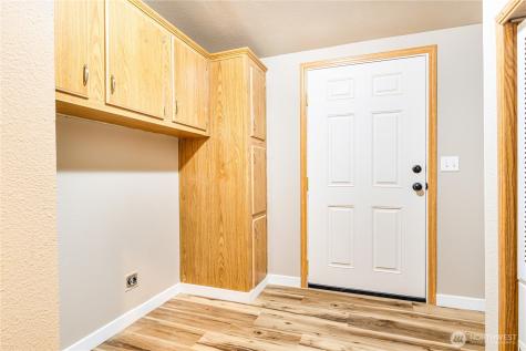 932 Price Road Bremerton WA 98312