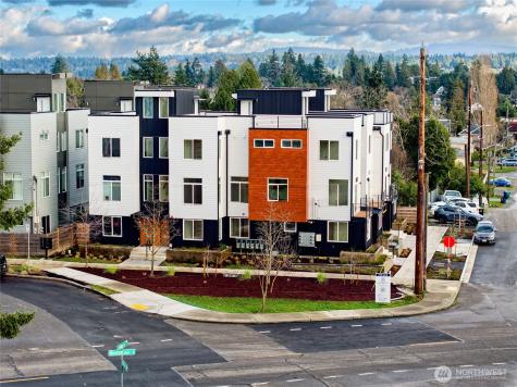7560 43rd Avenue S Seattle WA 98118
