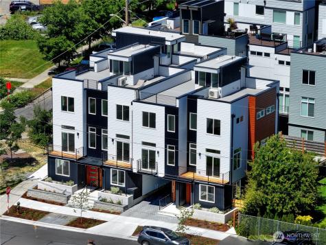 7560 43rd Avenue S Seattle WA 98118