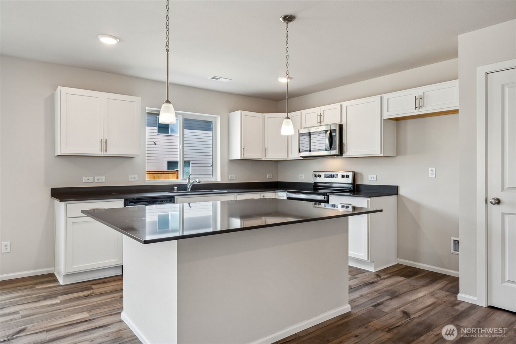 125 Willowbrook Drive Chehalis WA 98532