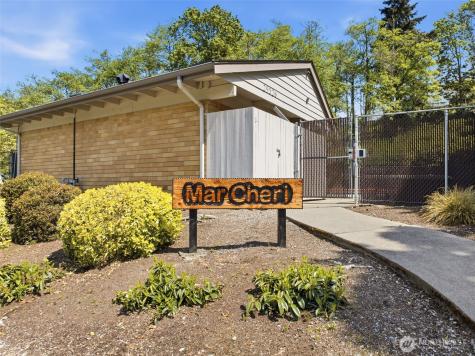 29646 2nd Avenue SW Federal Way WA 98023