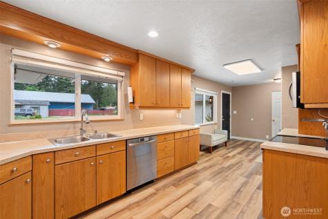 507 Williams Finney Road Kelso WA 98626