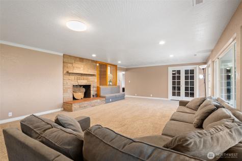 507 Williams Finney Road Kelso WA 98626