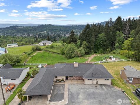 507 Williams Finney Road Kelso WA 98626