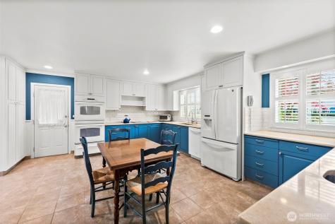 1 Forest Glen Lane SW Lakewood WA 98498