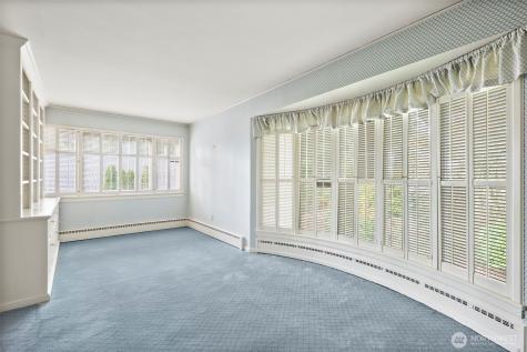 1 Forest Glen Lane SW Lakewood WA 98498
