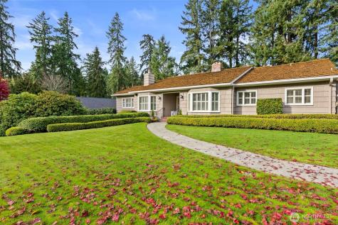 1 Forest Glen Lane SW Lakewood WA 98498