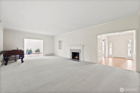 1 Forest Glen Lane SW Lakewood WA 98498