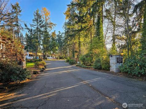 1 Forest Glen Lane SW Lakewood WA 98498