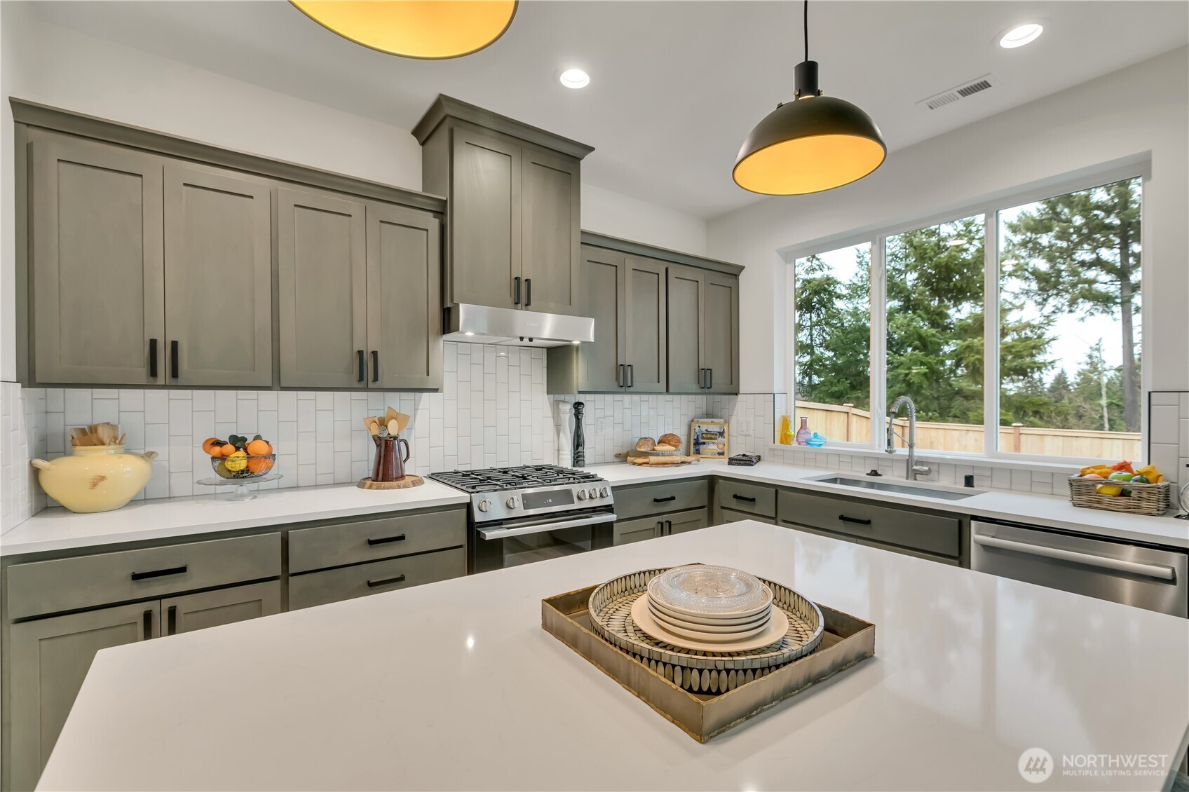 16202 76th Avenue Ct E Puyallup WA 98375