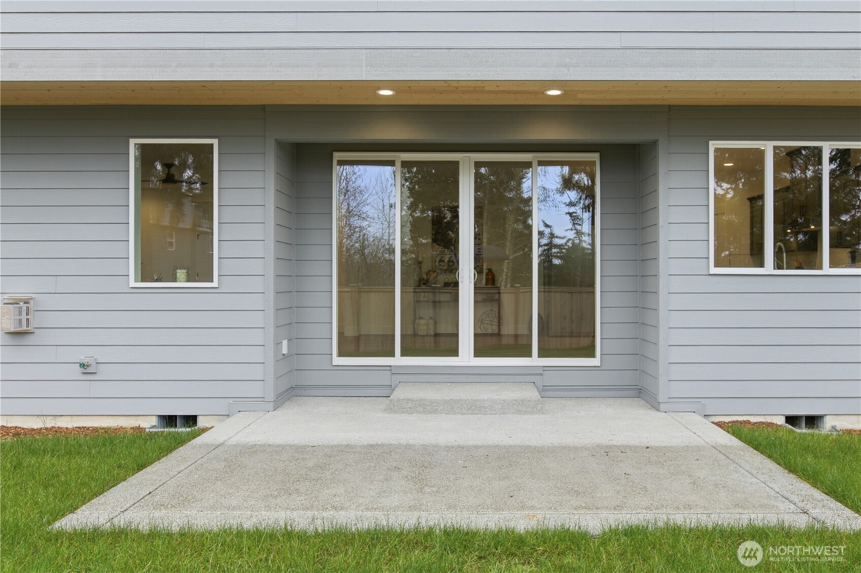 16202 76th Avenue Ct E Puyallup WA 98375