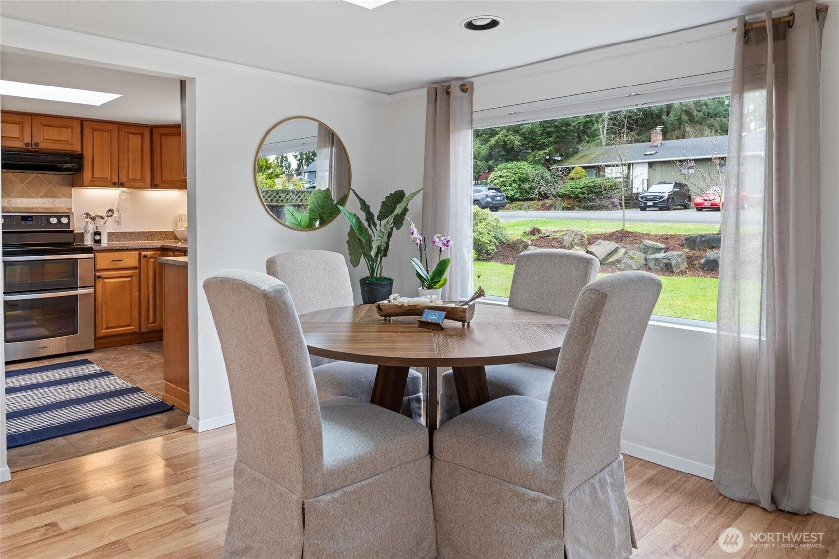 10044 12th Avenue NW Seattle WA 98177