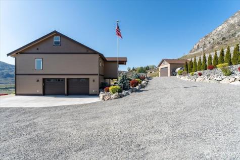 525 Columbia View Road Chelan WA 98816