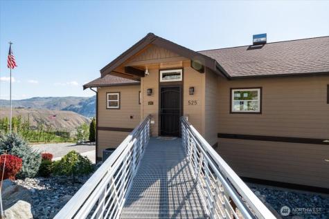 525 Columbia View Road Chelan WA 98816